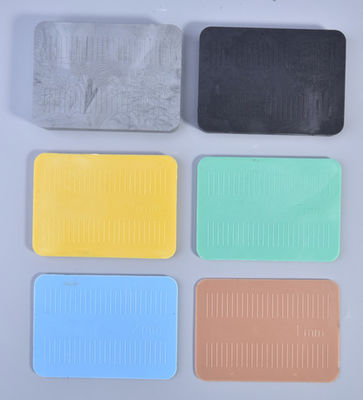 OEM / ODM พลาสติก แพ็คเกอร์ 100MM ความกว้าง พลาสติก Window ฟุตบอล ชิมส์